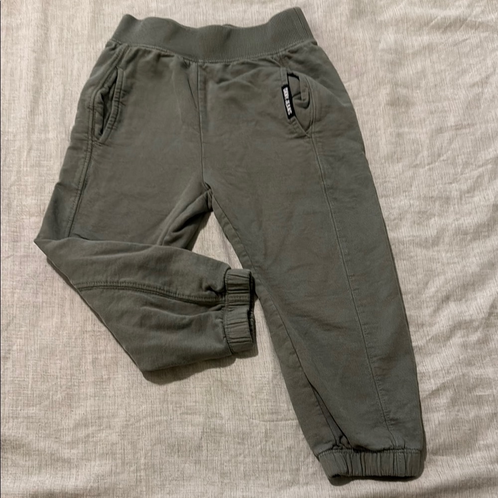 3T Kids Jogger Pants in Gray